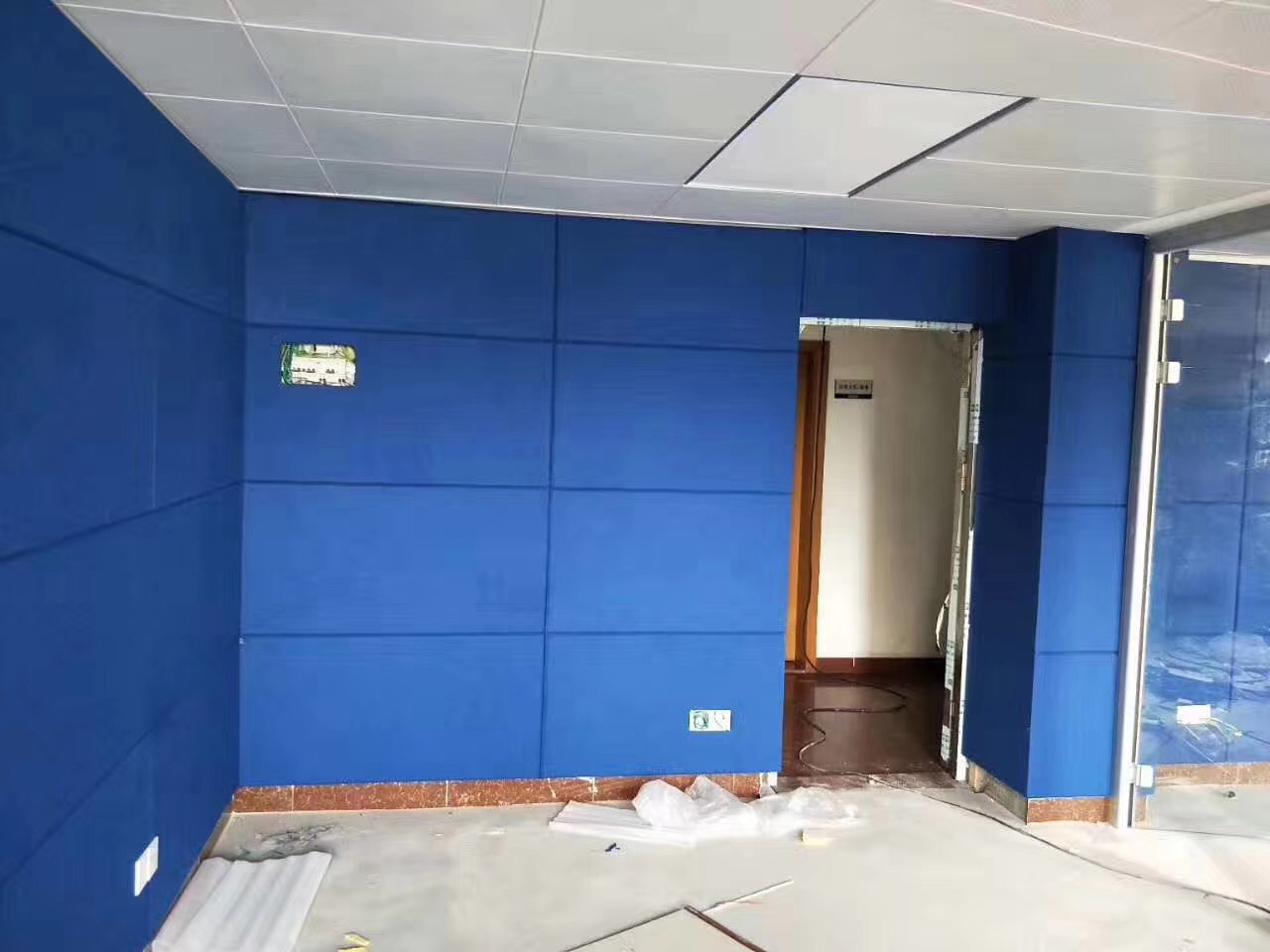 沒有花里胡哨，只有更能撞軟包