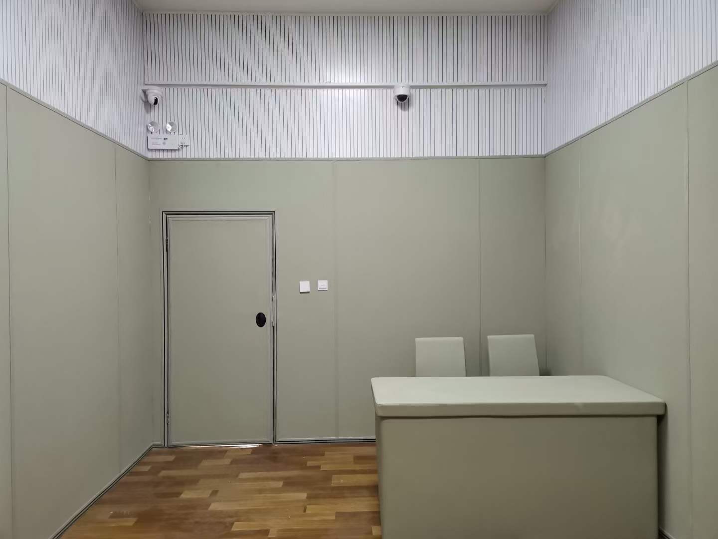 對于紀委監察委墻面軟包，你有什么見解！！！